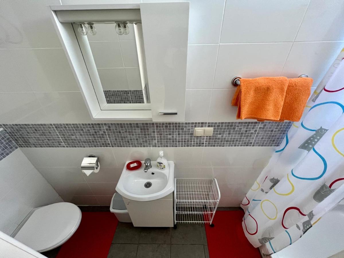 Apartaments Oma & Opa Banjol Kültér fotó