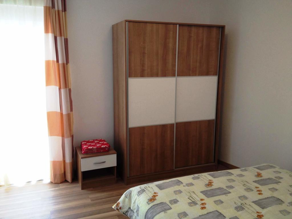 Apartaments Oma & Opa Banjol Kültér fotó