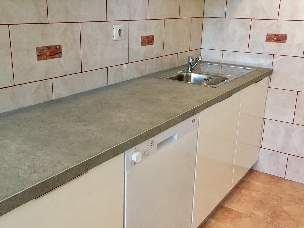 Apartaments Oma & Opa Banjol Kültér fotó