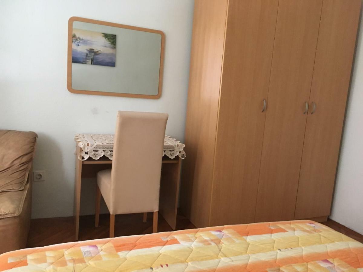 Apartaments Oma & Opa Banjol Kültér fotó